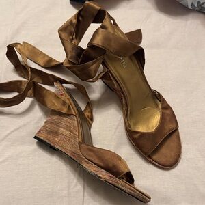 Chic Satin tie-up Brown 3 inch heel Wedge Sandals size 9